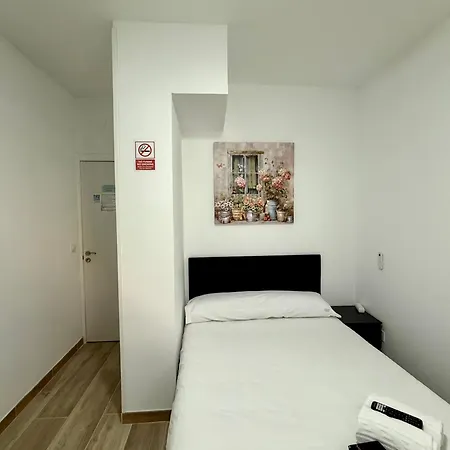 Palomeras, Habitacion De Ensueno Madrid Exterior photo